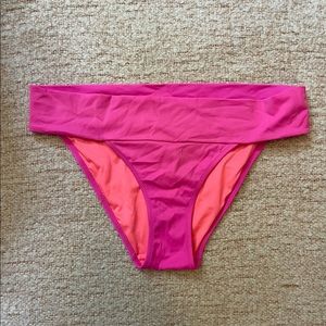 VS bathing suit bottoms
